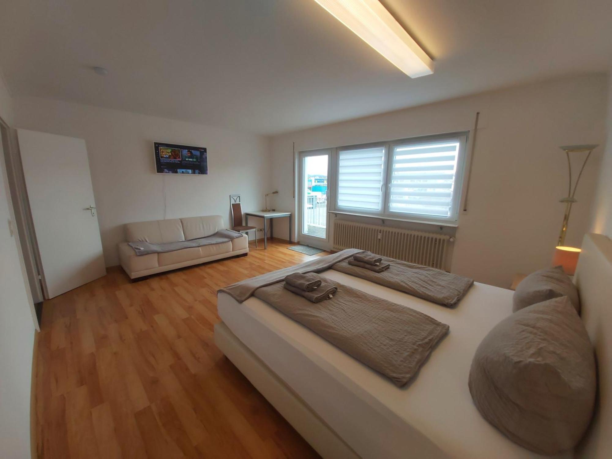 J&L Apartment Industrie Nord Фрайбург Екстериор снимка